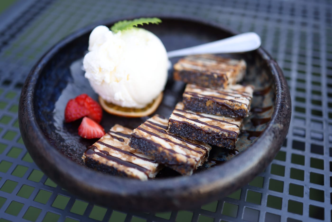 Dessert plating
